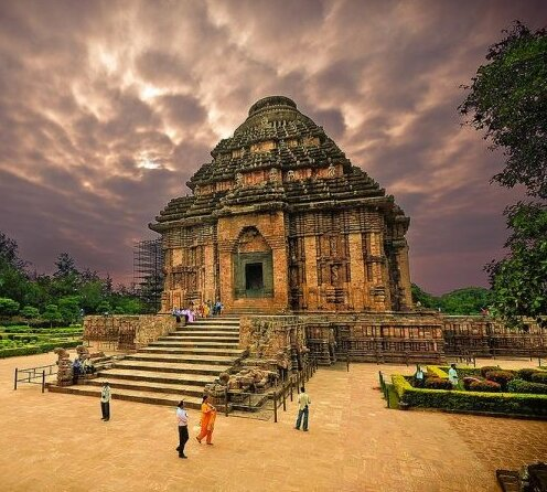 Delhi Bhubhaneshwar Konark Puri Delhi