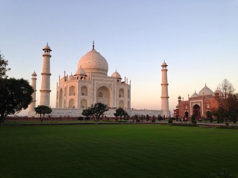 Delhi Agra, Jaipur Delhi